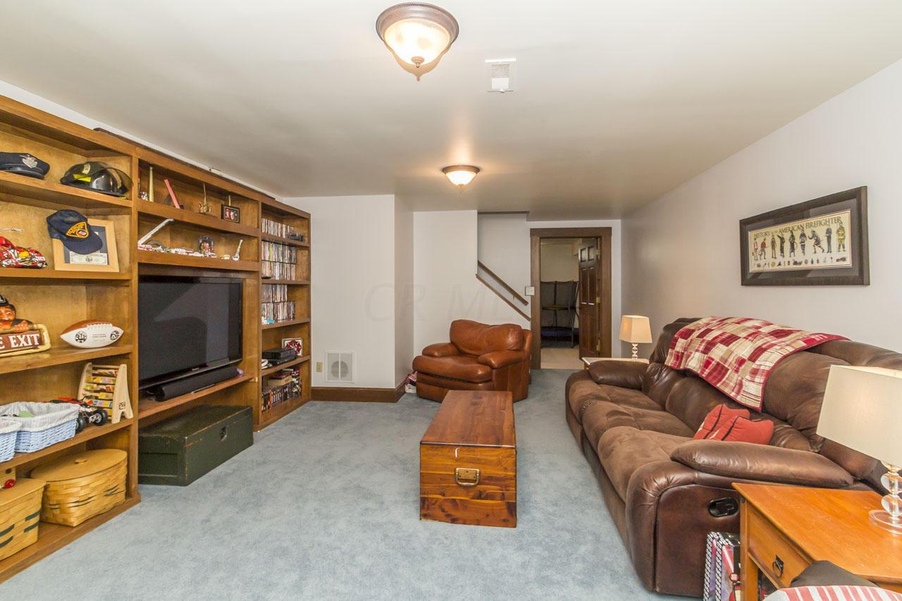 948 Pollock Road Delaware, OH 43015 - Photo 36 of 61