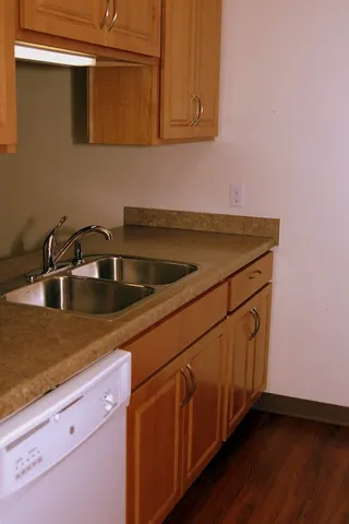 $615 | 152 North Washington Street, Perry, MI 48872