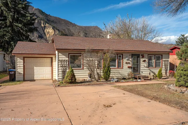 $715,000 | 1717 Grand Avenue, Glenwood Springs, CO 81601