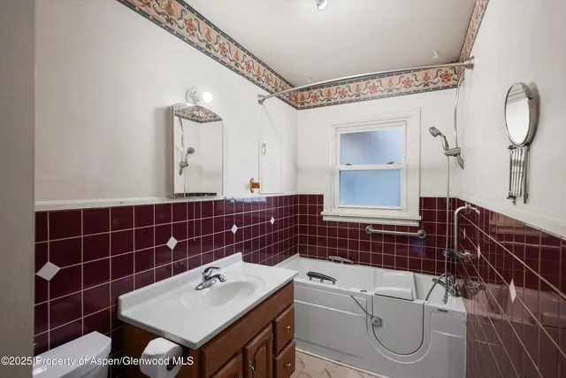 $715,000 | 1717 Grand Avenue, Glenwood Springs, CO 81601