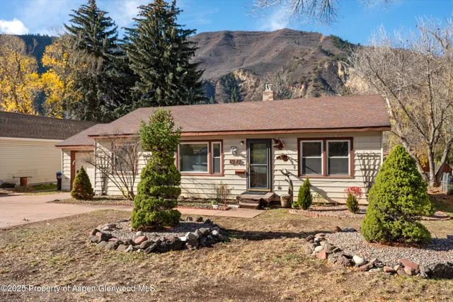 $715,000 | 1717 Grand Avenue, Glenwood Springs, CO 81601