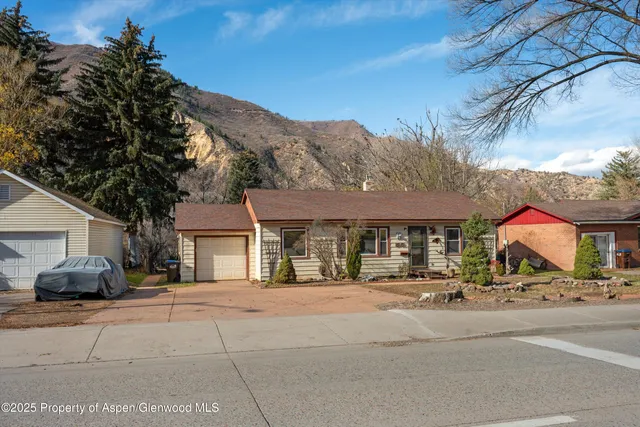 $715,000 | 1717 Grand Avenue, Glenwood Springs, CO 81601