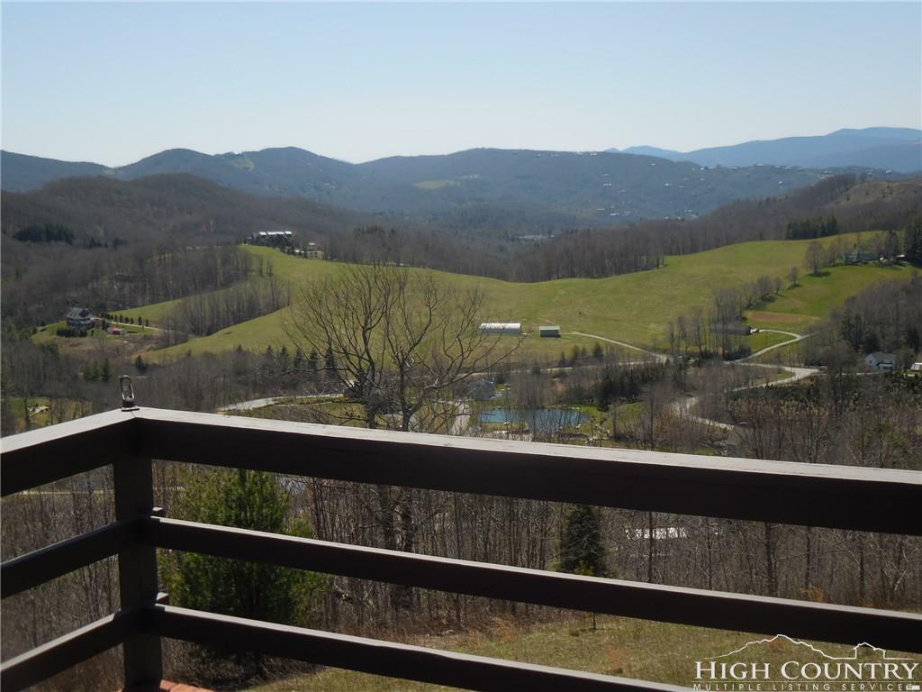 1071 Elk Hill Road Banner Elk, NC 28604 - Photo 23 of 28 a view of city from a balcony