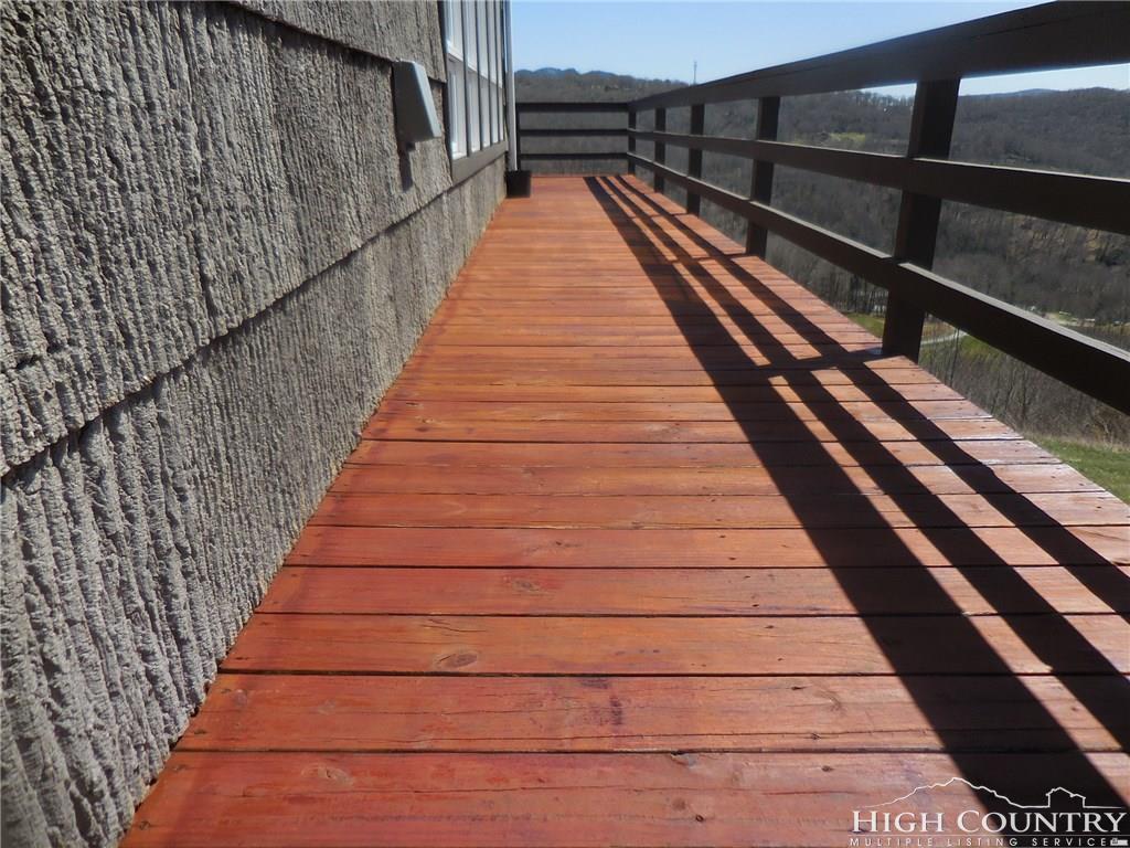 1071 Elk Hill Road Banner Elk, NC 28604 - Photo 24 of 28 a view of balcony with wooden floor