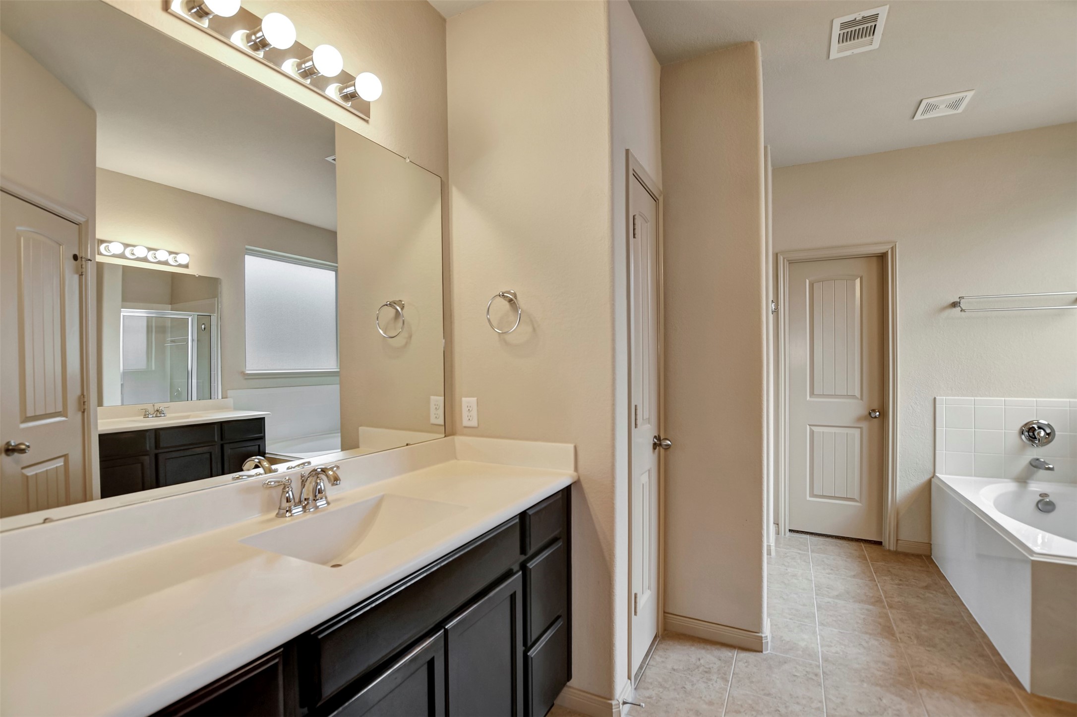 11413 West Woodmark Conroe, TX 77304 - Photo 29 of 40
