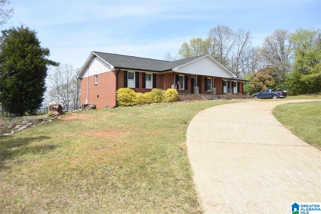 630 Hillyer High Road Anniston, AL 36207 - Photo 3 of 50