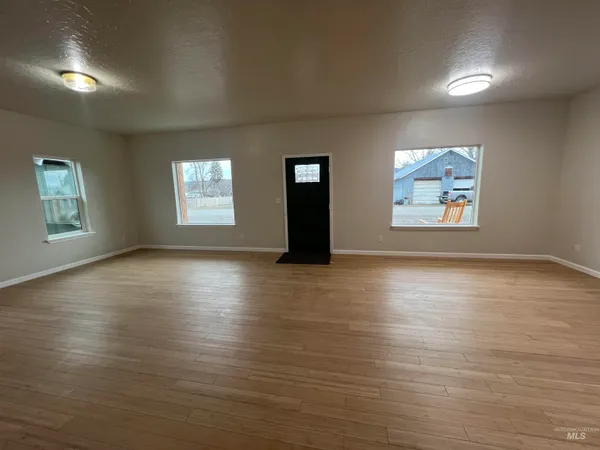 $369,000 | 405 North Fairfield Street, Council, ID 83612