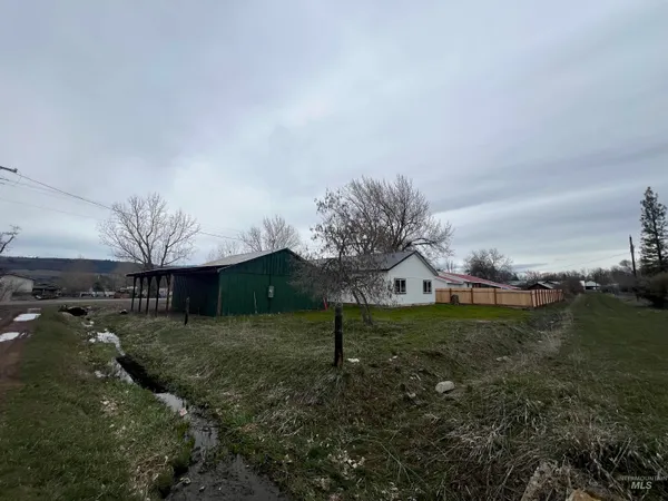 $369,000 | 405 North Fairfield Street, Council, ID 83612