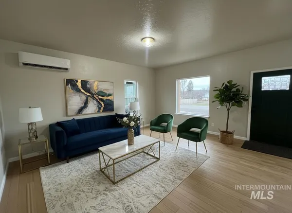 $369,000 | 405 North Fairfield Street, Council, ID 83612