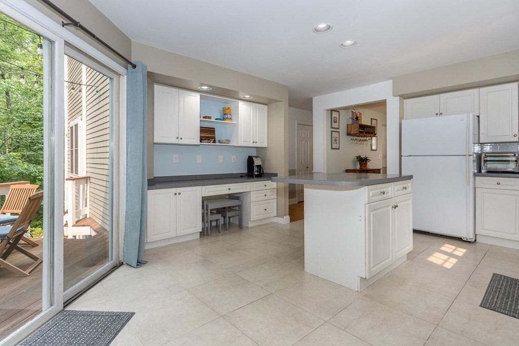 5 Oxbow Road Canton, MA 02021 - Photo 6 of 27 Gallery Image 6