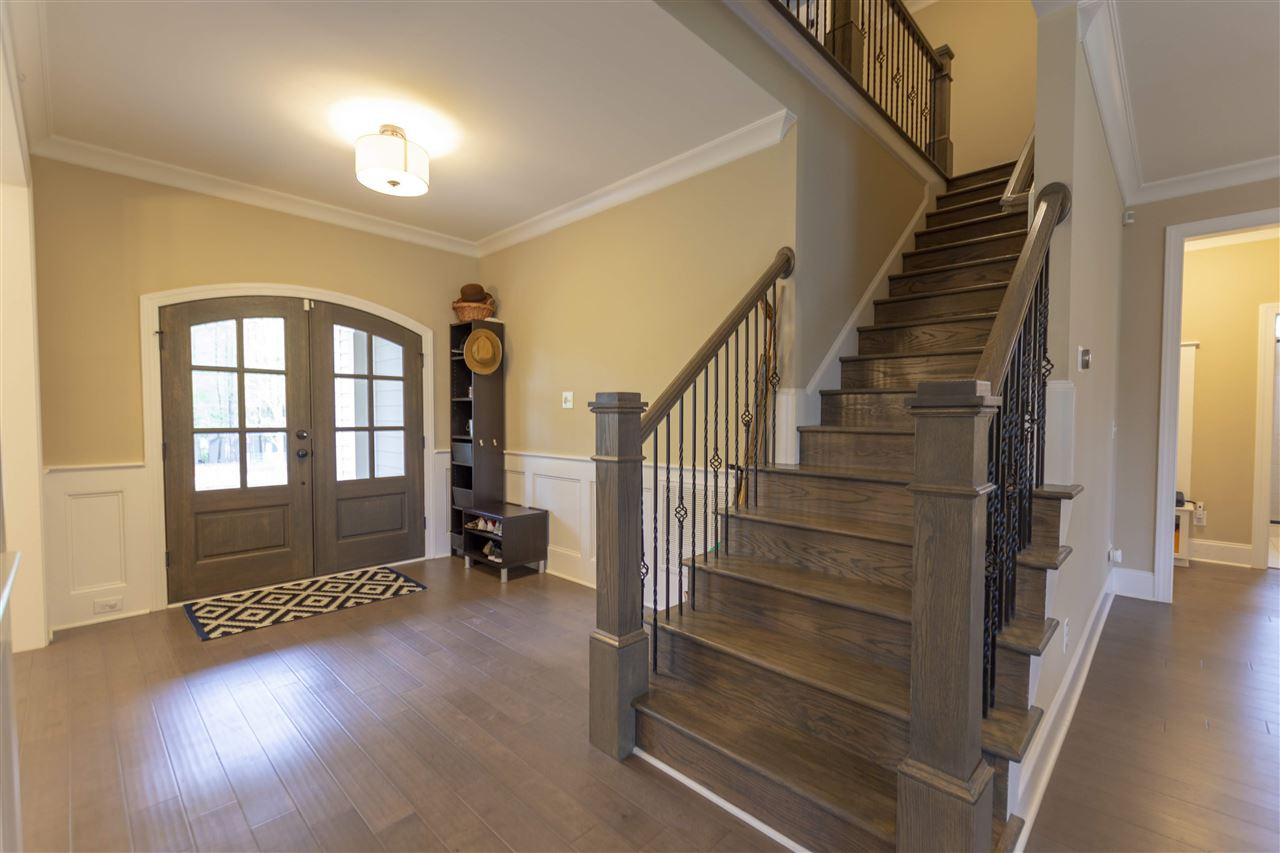 Spacious Foyer & Stairwell