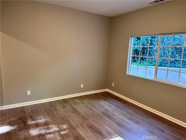 $3,850 | 5371 Topeka Drive, Tarzana, CA 91356