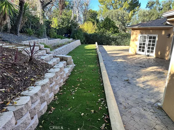 $3,850 | 5371 Topeka Drive, Tarzana, CA 91356