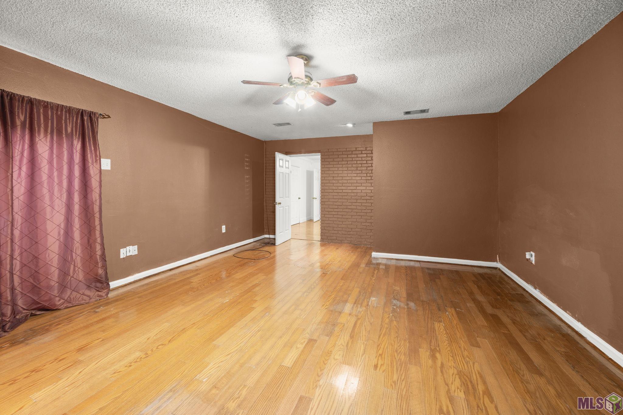 1054 Barkley Drive Baton Rouge, LA 70810 - Photo 14 of 27