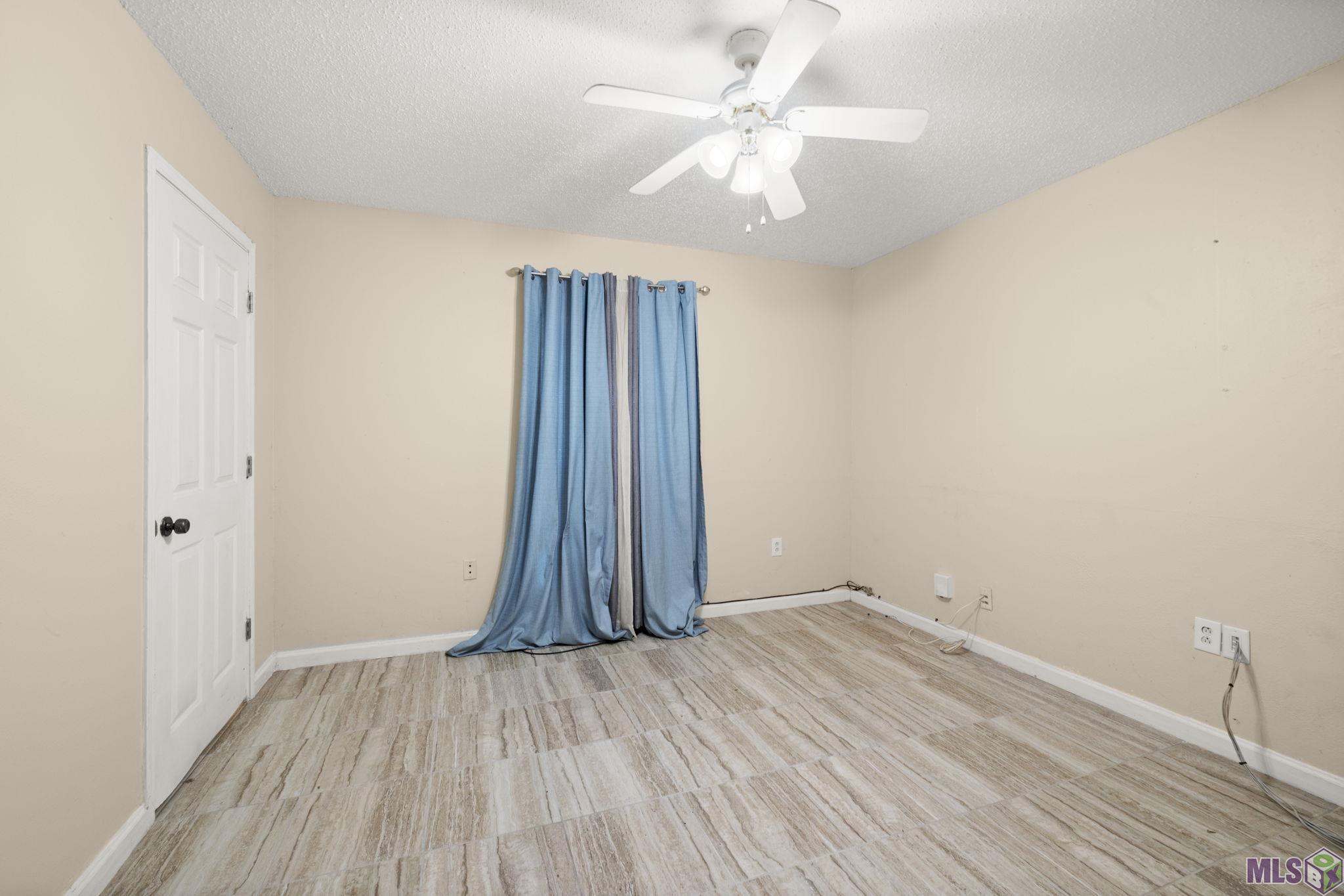 1054 Barkley Drive Baton Rouge, LA 70810 - Photo 20 of 27