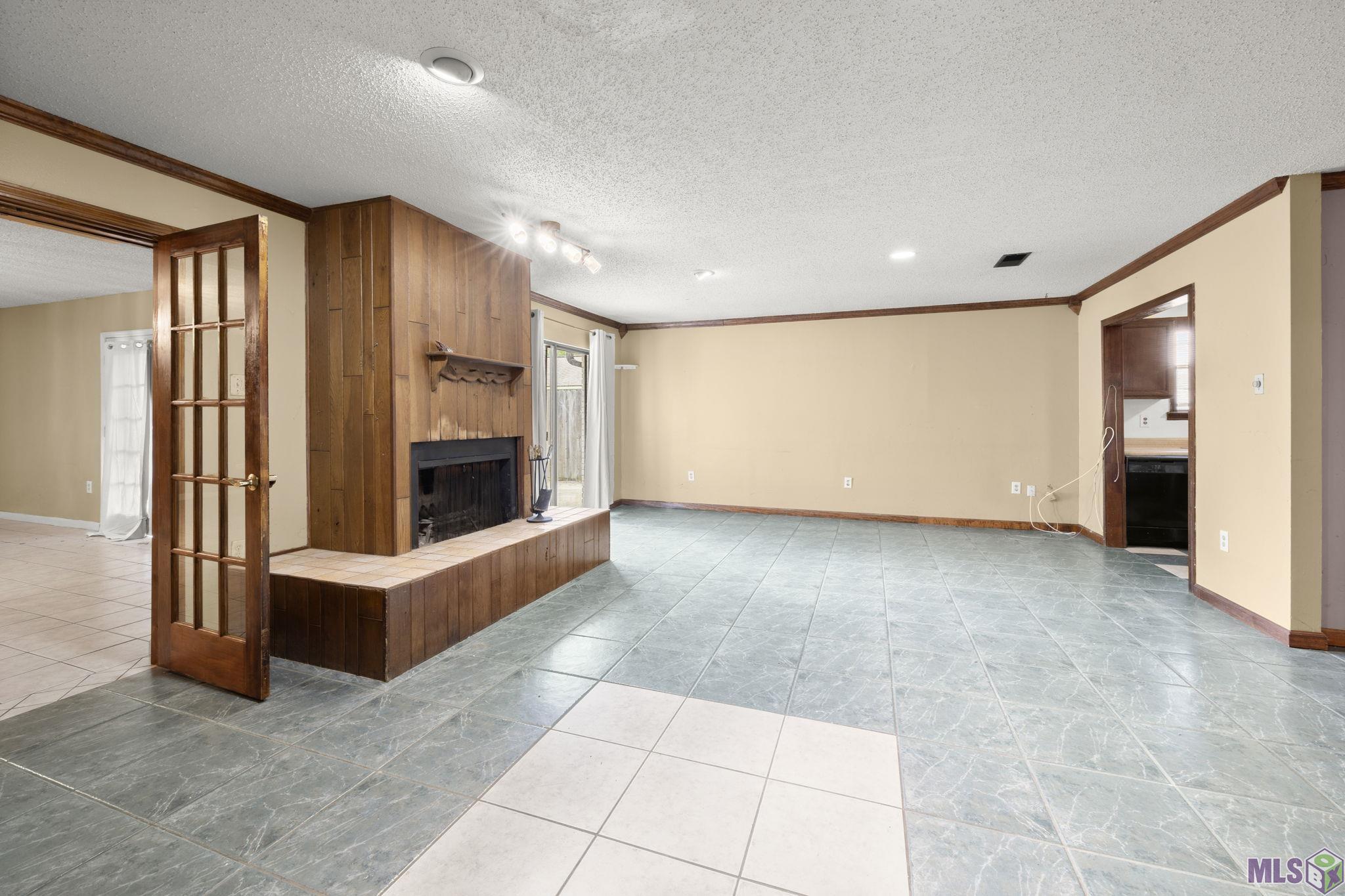 1054 Barkley Drive Baton Rouge, LA 70810 - Photo 6 of 27