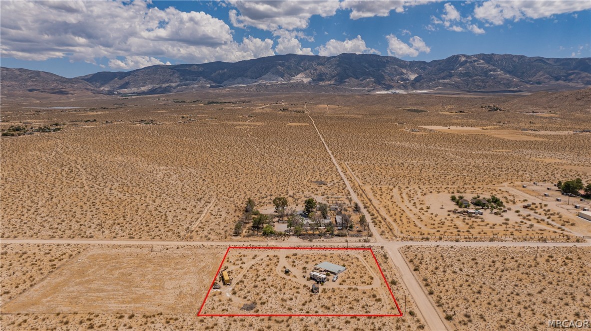 35330 Foothill Road Lucerne Valley, CA 92356 - Photo 5 of 16