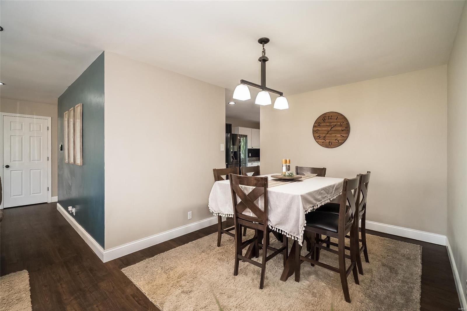 2968 Spring Water Drive St. Louis, MO 63129 - Photo 14 of 44