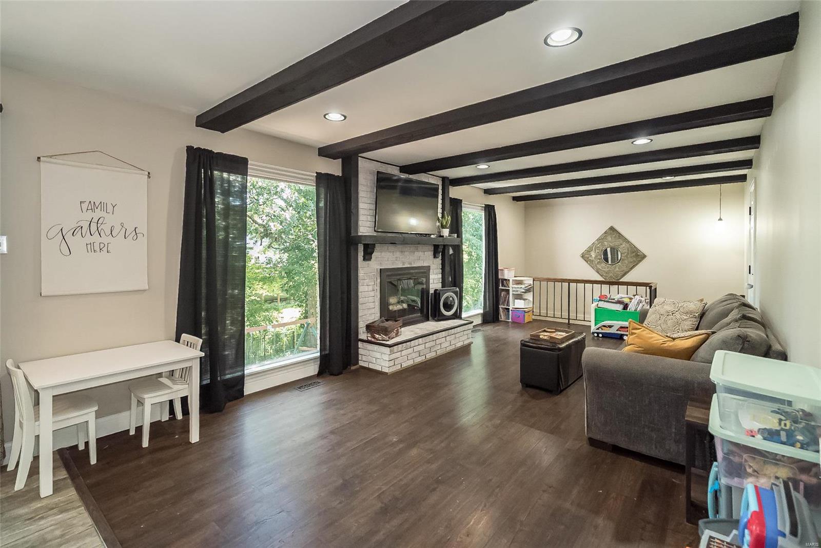 2968 Spring Water Drive St. Louis, MO 63129 - Photo 22 of 44