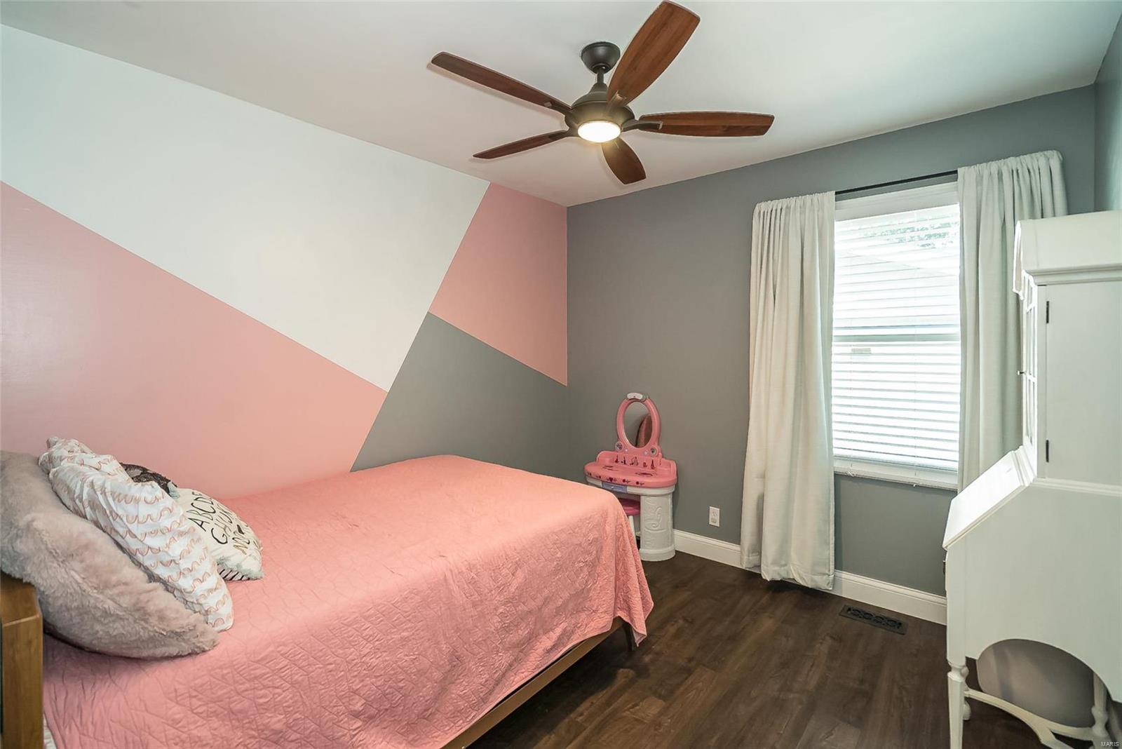 2968 Spring Water Drive St. Louis, MO 63129 - Photo 27 of 44