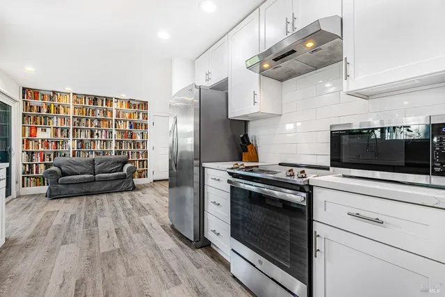 $729,000 | 1927 Calavaras Drive, Santa Rosa, CA 95405