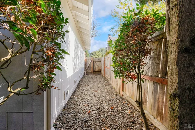 $729,000 | 1927 Calavaras Drive, Santa Rosa, CA 95405