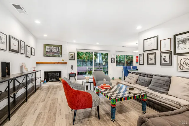 $729,000 | 1927 Calavaras Drive, Santa Rosa, CA 95405