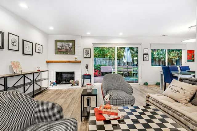 $729,000 | 1927 Calavaras Drive, Santa Rosa, CA 95405