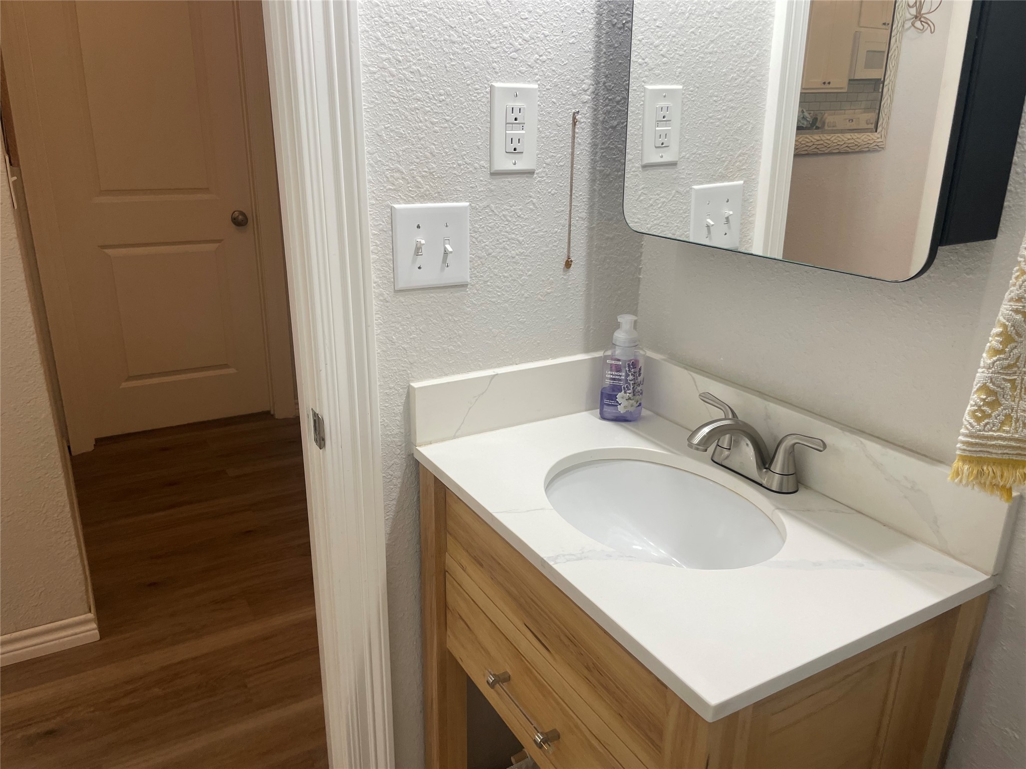 1026 Meneley Road Winnie, TX 77665 - Photo 38 of 40 Bathroom