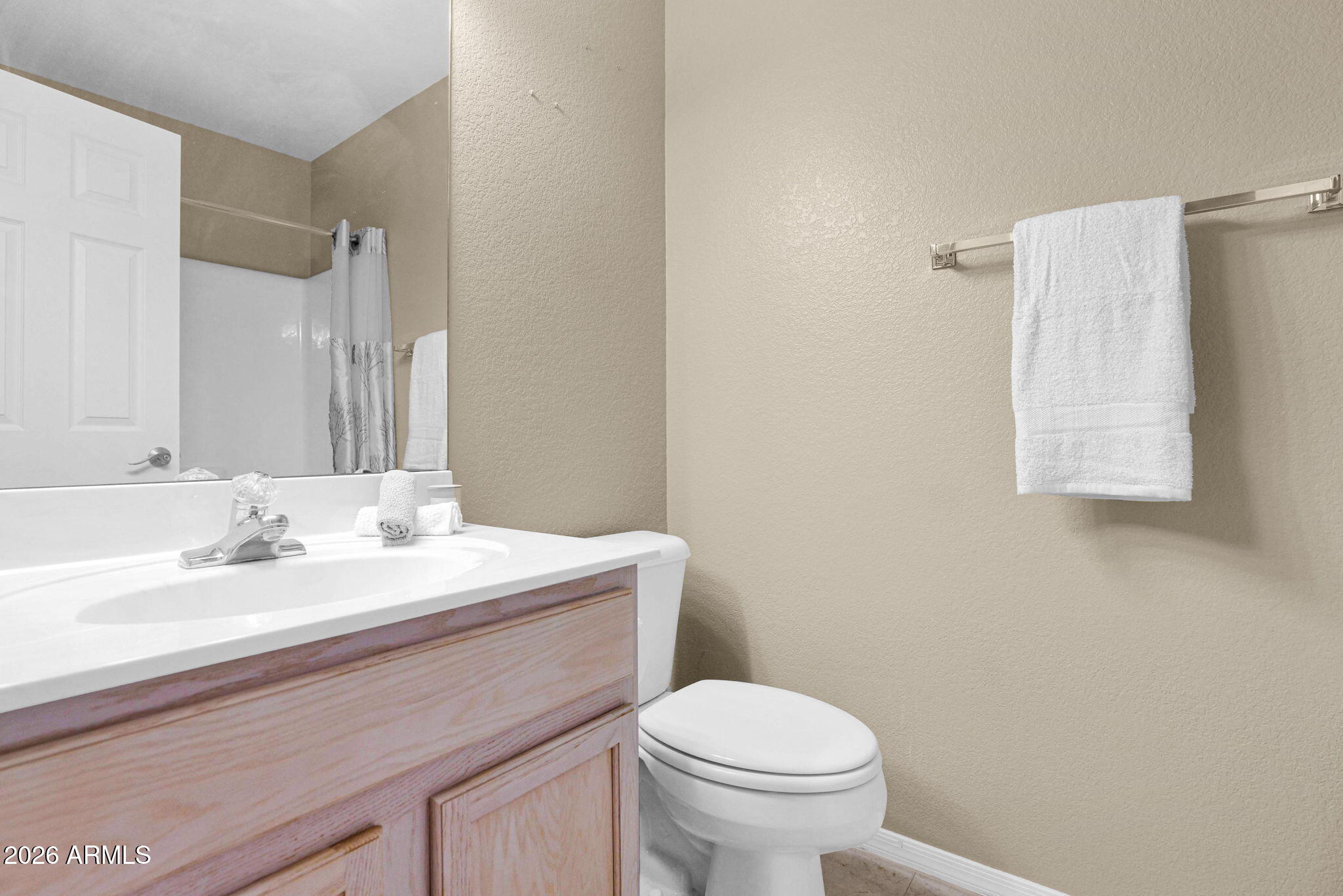 1701 East Kerby Farms Road Chandler, AZ 85249 - Photo 14 of 22 Primary Bath