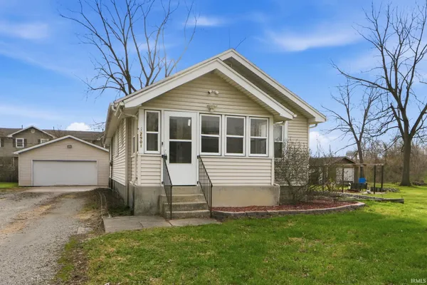 $234,900 | 2901 Darlene Drive, Fort Wayne, IN 46802