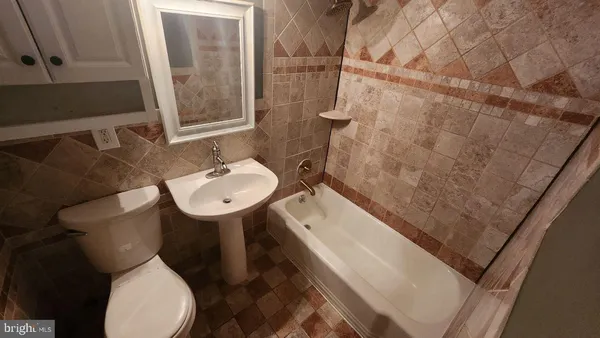 $1,800 | 3928 D Stone Gate Drive, Unit D, Suitland, MD 20746