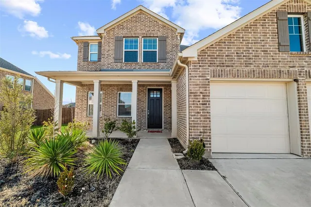 $2,800 | 13533 Brisky Way, Fort Worth, TX 76052