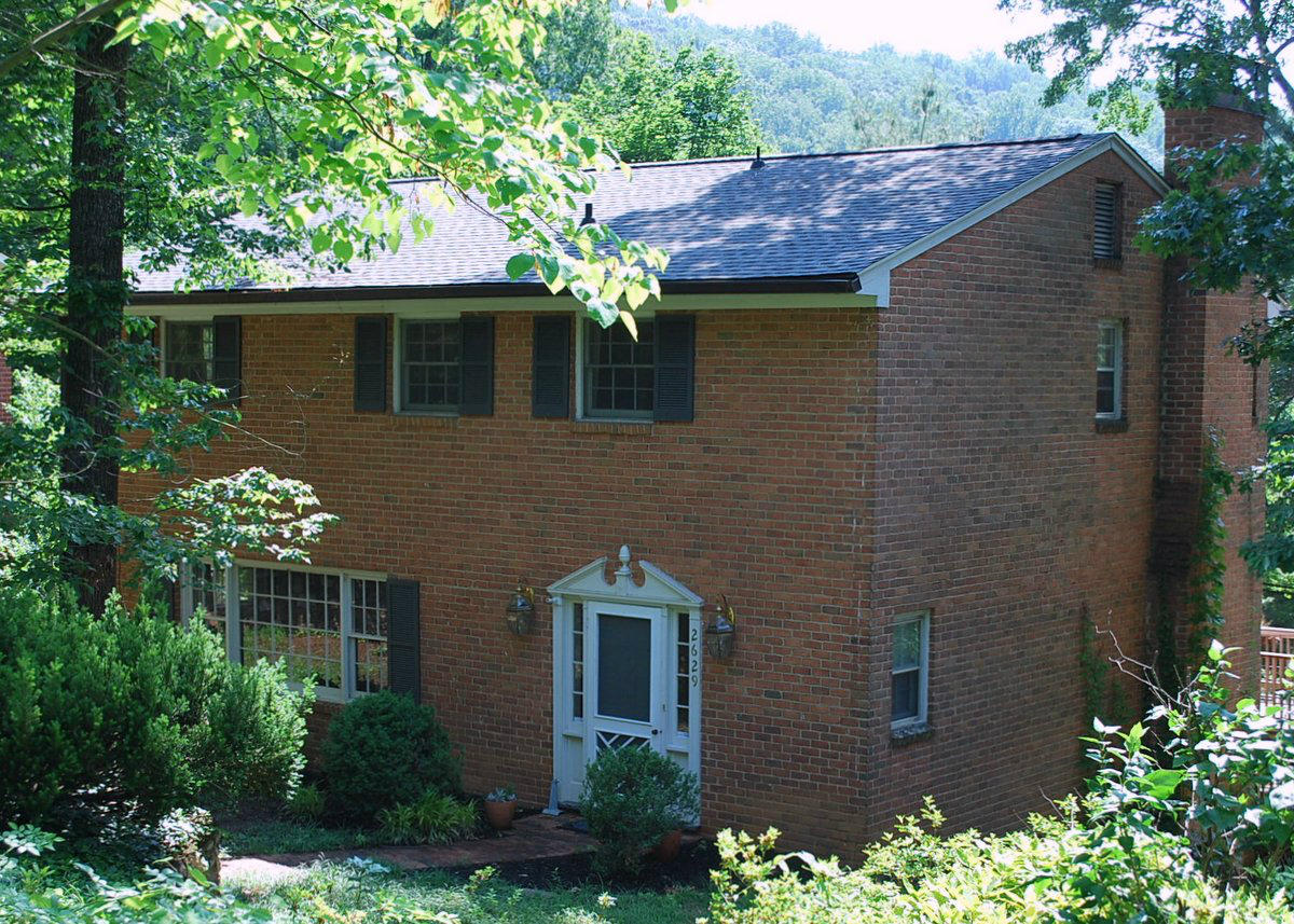 2629 Nottingham Road Southeast Roanoke, VA 24014 - Photo 3 of 64 DSC_0502
