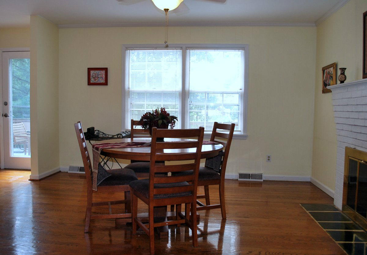 2629 Nottingham Road Southeast Roanoke, VA 24014 - Photo 28 of 64 DSC_0466