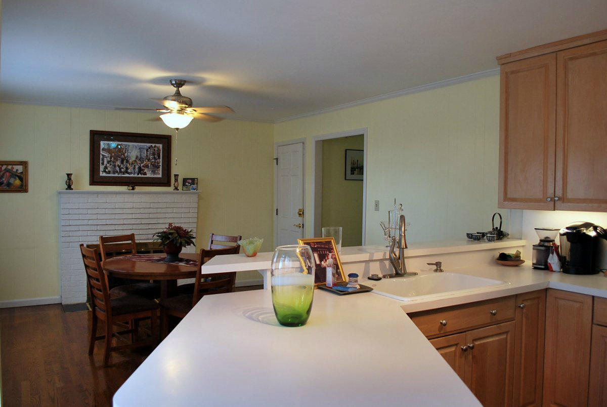 2629 Nottingham Road Southeast Roanoke, VA 24014 - Photo 36 of 64 DSC_0454