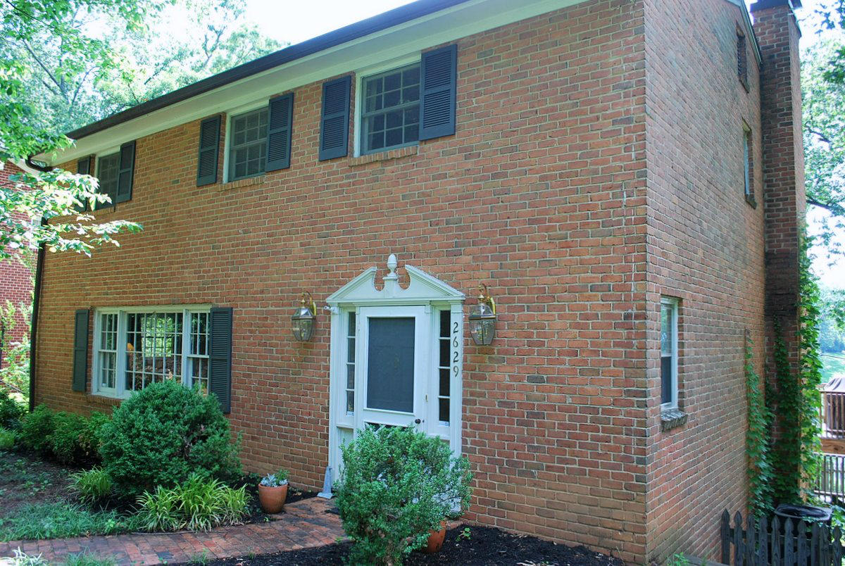 2629 Nottingham Road Southeast Roanoke, VA 24014 - Photo 8 of 64 DSC_0495