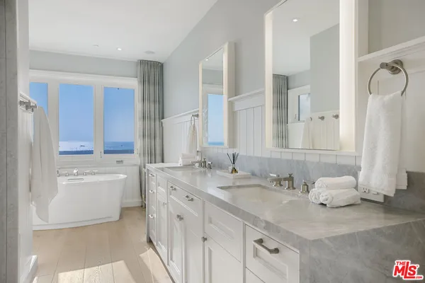 a view of deck with patio