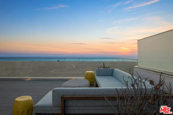 $45,000 | 1347 Palisades Beach Road, Santa Monica, CA 90401