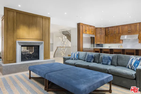 $45,000 | 1347 Palisades Beach Road, Santa Monica, CA 90401