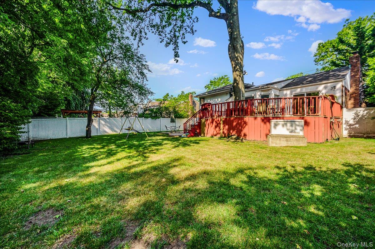 239 Hungry Harbor Road Valley Stream, NY 11581 - Photo 28 of 29