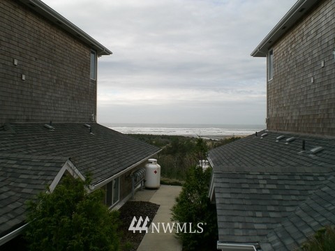 2815 Willows Road, Unit 113 Seaview, WA 98644 - Photo 12 of 14 Gallery Image 12
