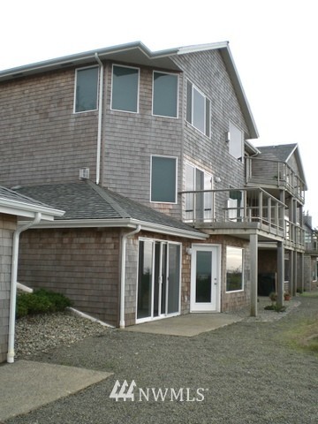 2815 Willows Road, Unit 113 Seaview, WA 98644 - Photo 7 of 14 Gallery Image 7