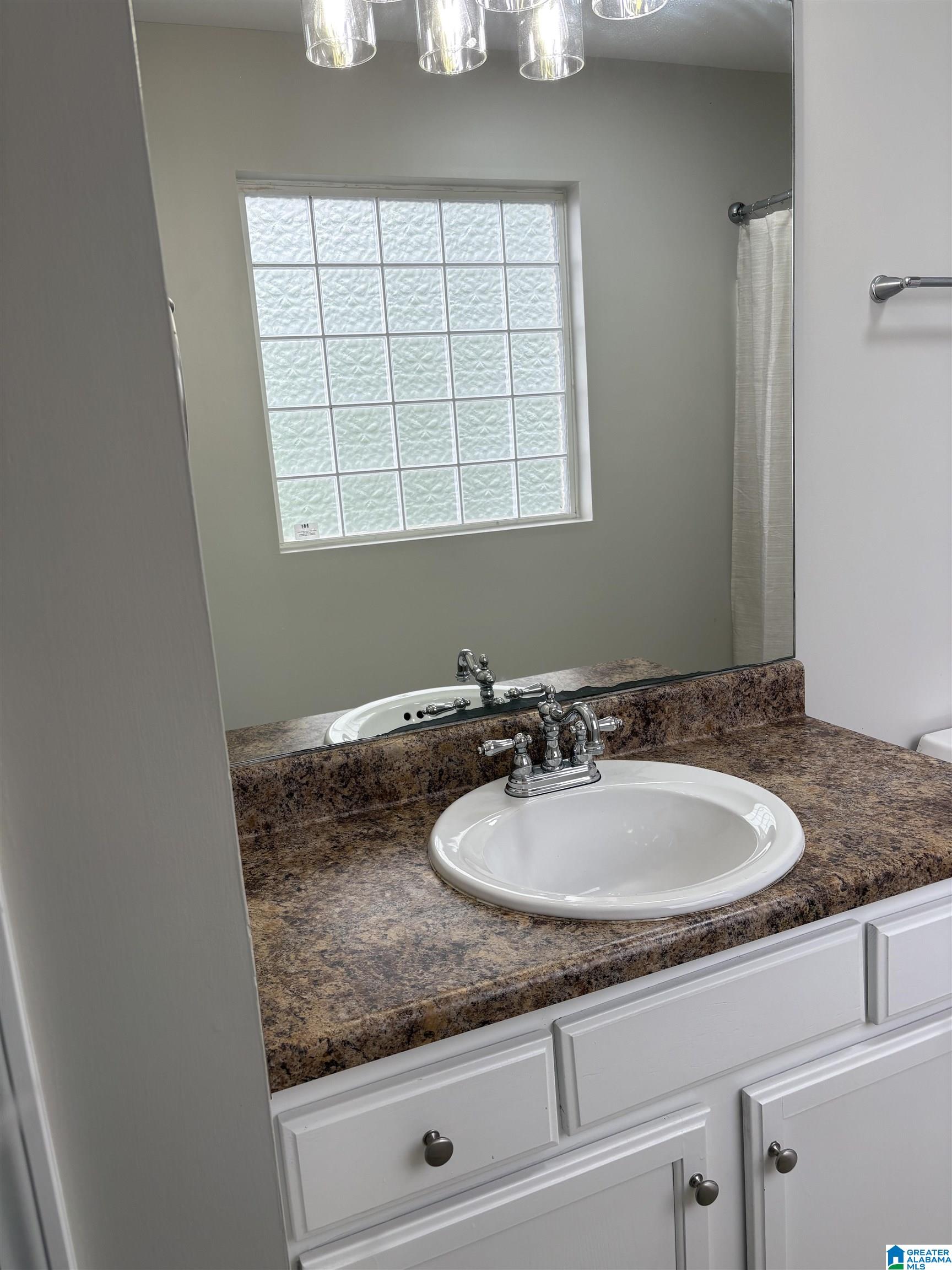 684 Vaughn Road Trafford, AL 35172 - Photo 15 of 21