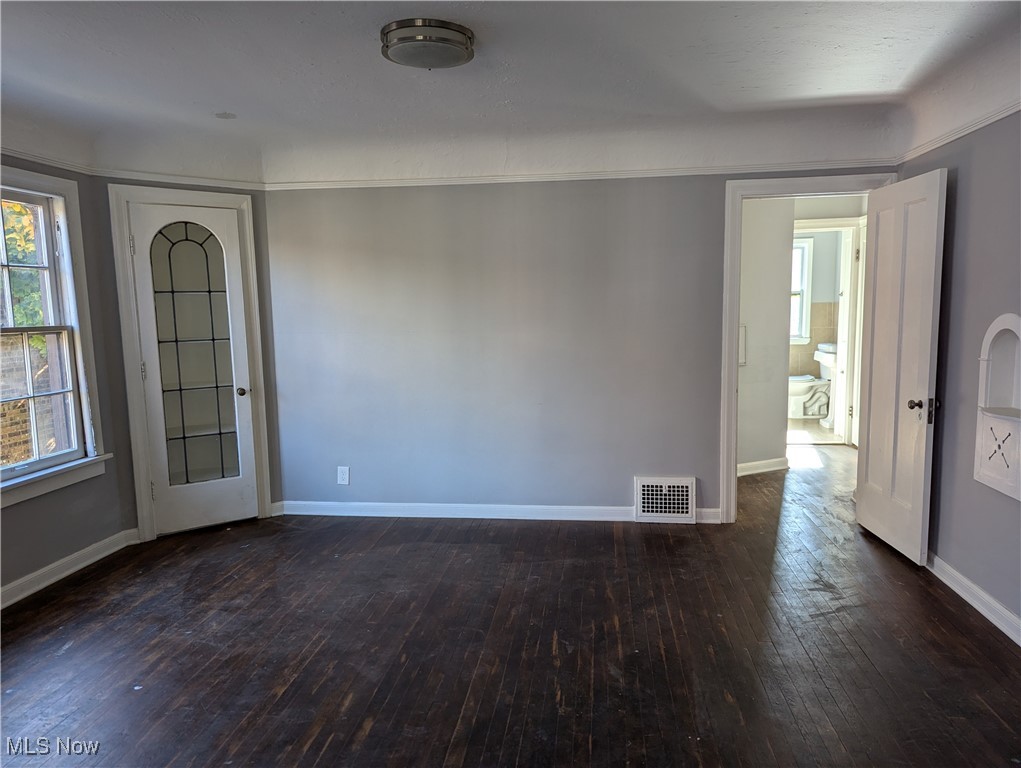 18518 Newell Road Beachwood, OH 44122 - Photo 18 of 24 2nd Fl Dining Room