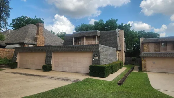 $1,950 | 2112 Edwin Street, Fort Worth, TX 76110