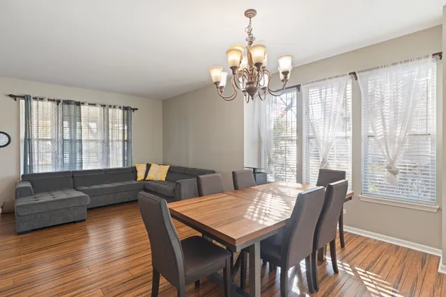 $539,000 | 1832 Harrison Avenue, Mundelein, IL 60060