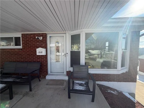 $154,900 | 212 Kingston Drive, Pittsburgh, PA 15235