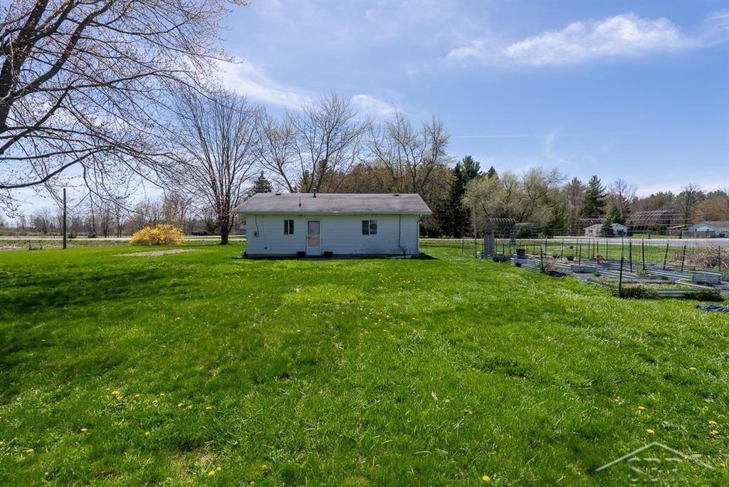 1789 East Cody Estey Road Pinconning, MI 48650 - Photo 20 of 27 50140732-a8600489-8c46-4324-9fe2-f1bae7e7633f.JPG