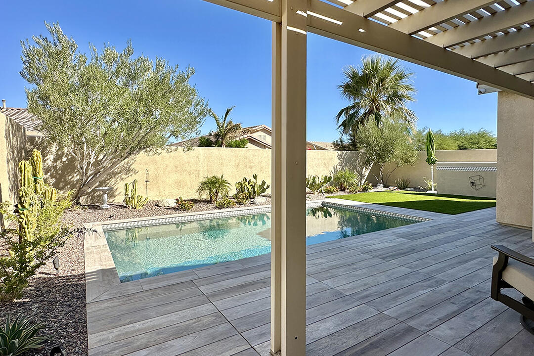 1280 Oro Ridge Palm Springs, CA 92262 - Photo 16 of 46 a view of a room with a small yard